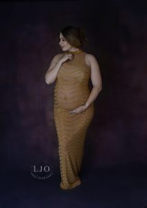 LJO Photography -maternity-Hanging-1172 logo