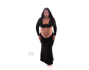 LJO Photography-maternity-3283 logo