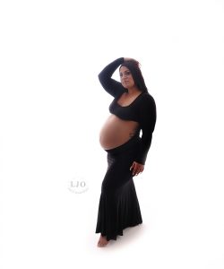 LJO Photography-maternity-3292 logo